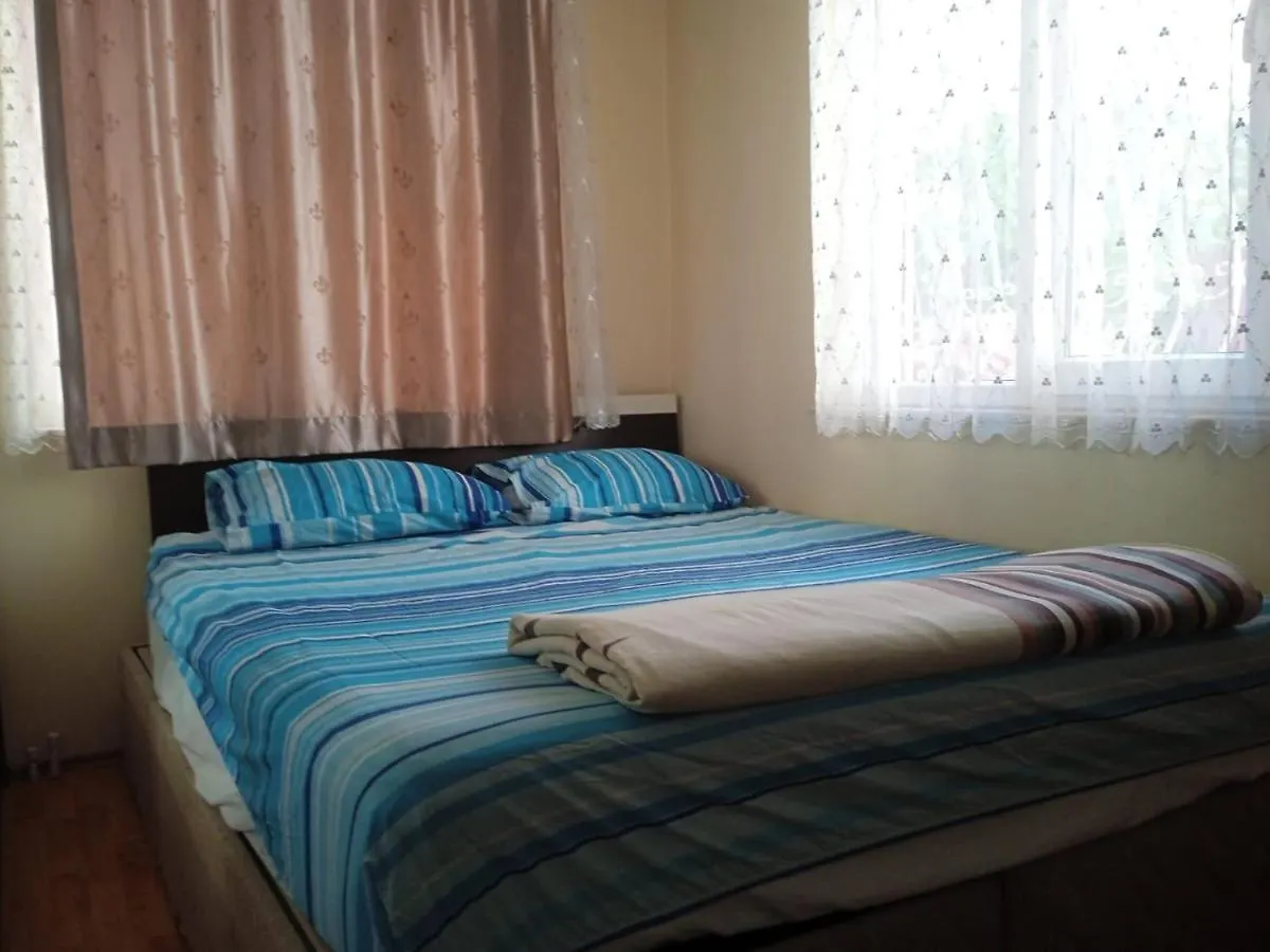 Aykor Guest House Homestay Lodge Rooms Antalya
